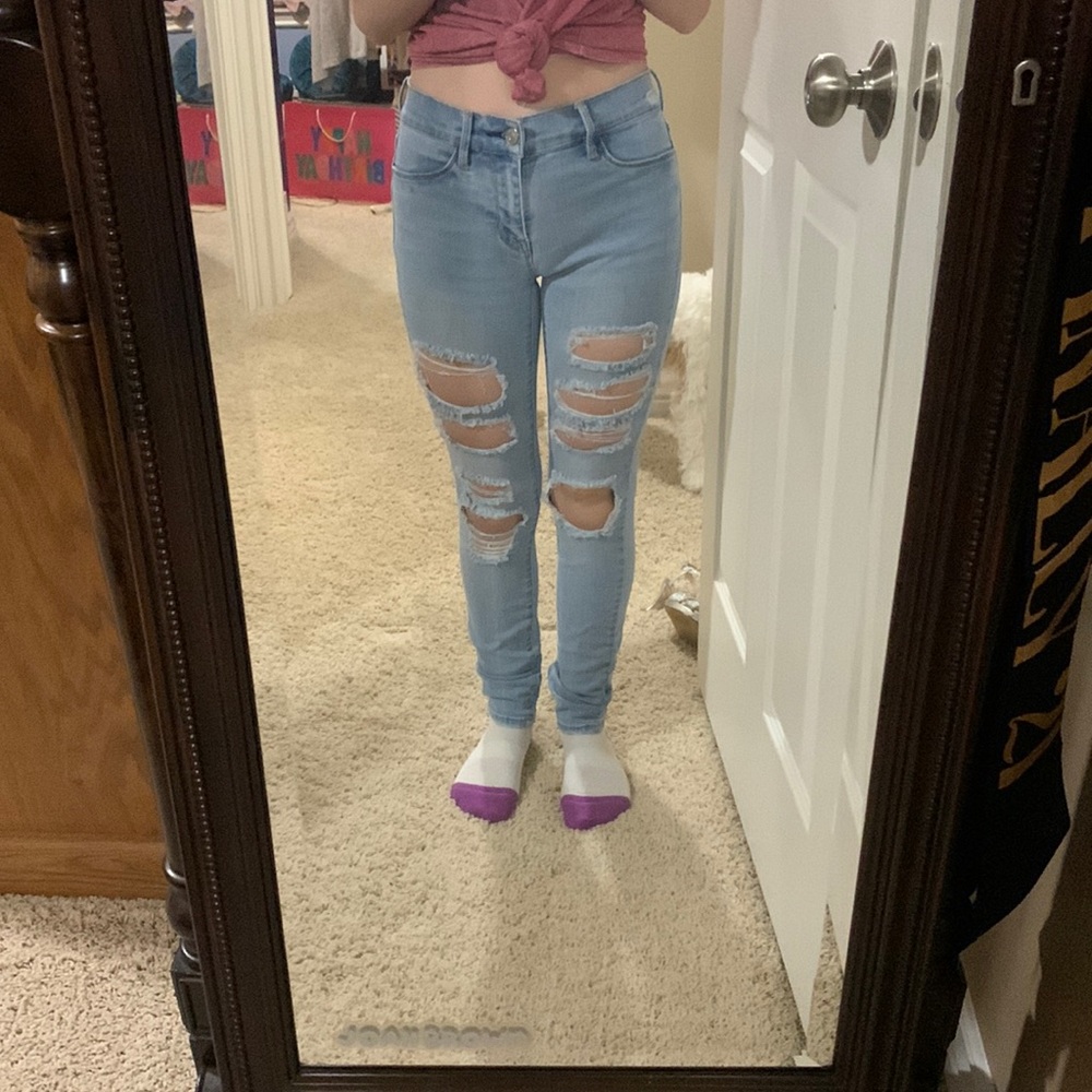 Skin tight light blue jeggings from PacSun. Size 23.